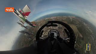 Il volo delle Frecce Tricolori sul circuito di Misano, le immagini spettacolari