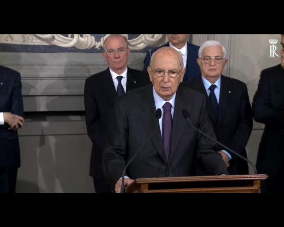 Napolitano: "Piena fiducia a Letta"