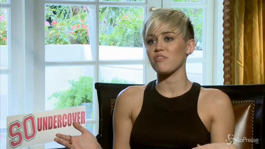 Miley Cyrus e la presunta bissessualità