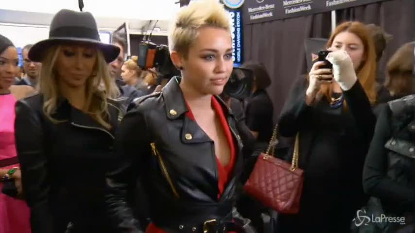 Il fotografo di Marc Jacobs si rifiuta di immortalare Miley Cyrus