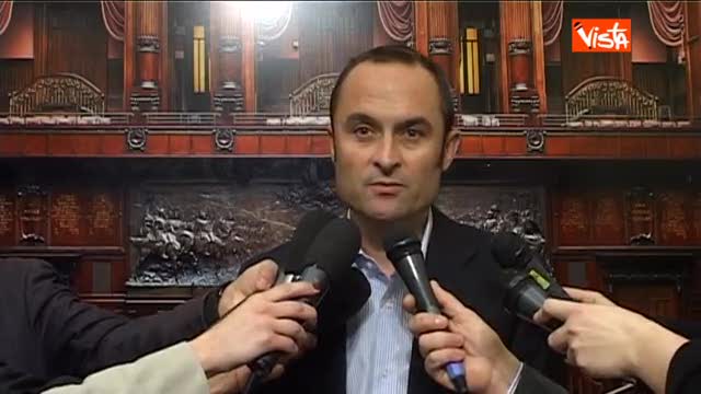 Rimpasto, gli alfaniani a Letta: "Tocca a te decidere"