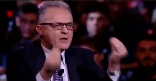Scontro Mauro-Strada, scintille a Servizio Pubblico