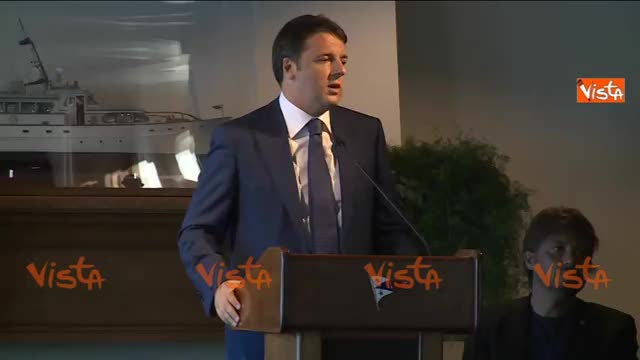 Renzi: "Burocrazia? Gli farei vedere l'Italia..."