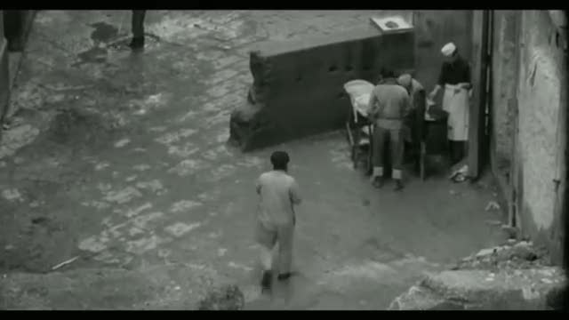 Le mani sulla città