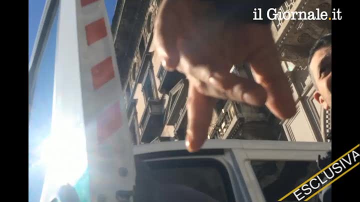 Impossibile prendere la metropolitana in Duomo
