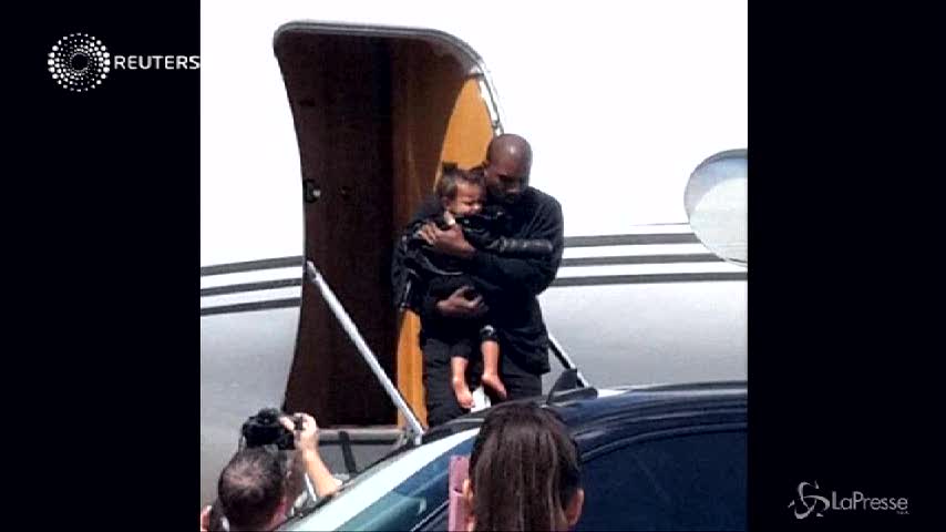 Kim Kardashian con la famiglia in Terra Santa