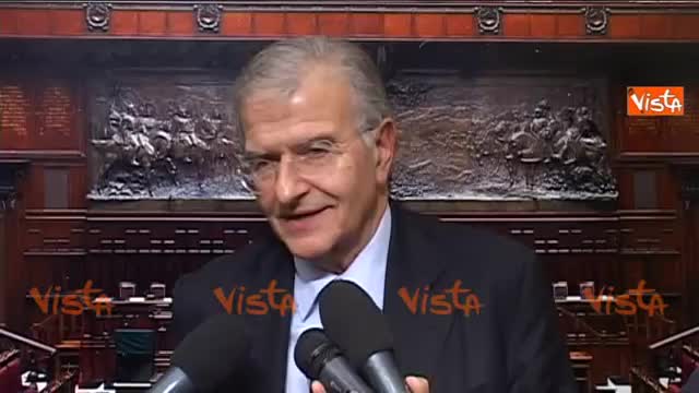 Ncd, Cicchitto: "Dobbiamo riflettere su quanto succede"