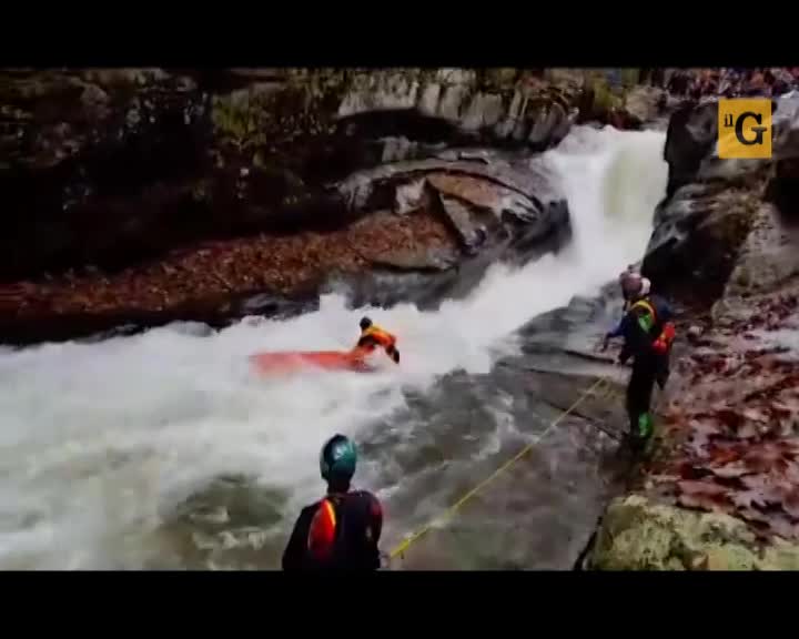 Incidente di rafting, salvataggio spettacolare