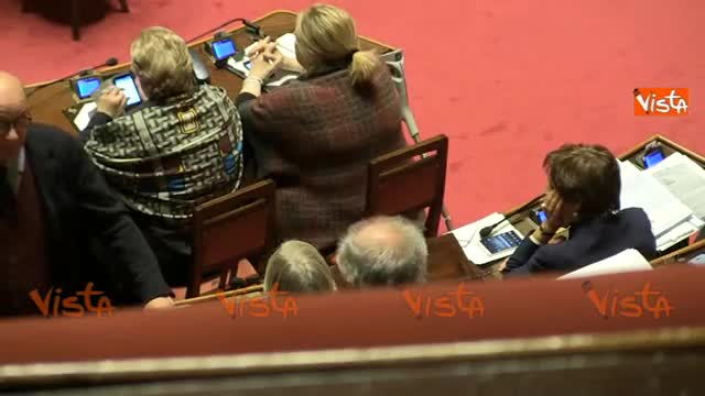 Dimissioni Minzolini, Zanda del Pd: "Chiediamo il voto segreto", ma voleva dire "palese"