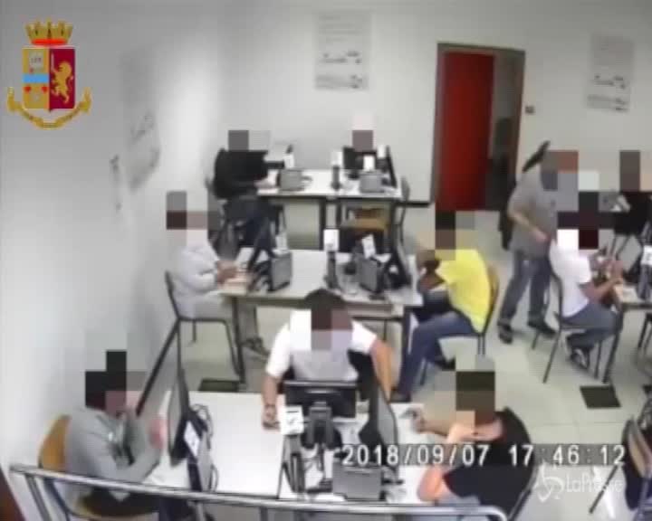 "Patenti facili": a Verona in manette funzionario della Motorizzazione e titolare di autoscuola