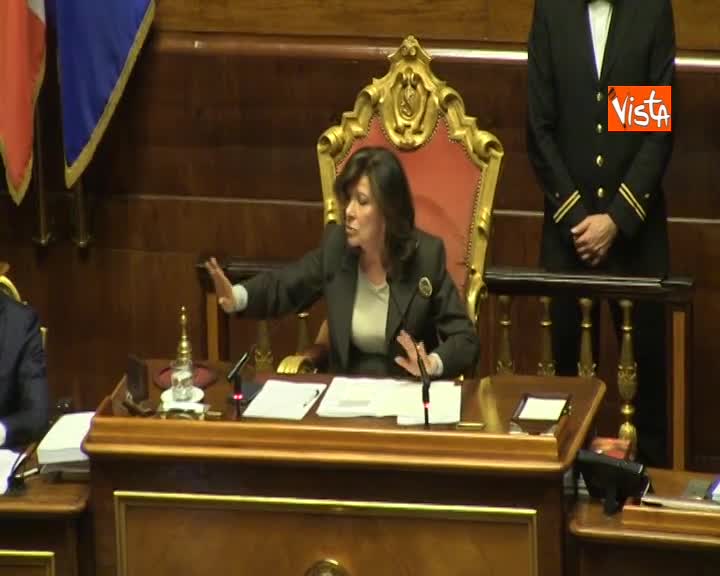 Manovra, il richiamo della Casellati: “Governo abbia comportamento rispettoso del Senato”