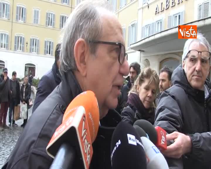 Manovra, Padoan (Pd): ”Non crea occupazione ma alimenta lavoro nero”