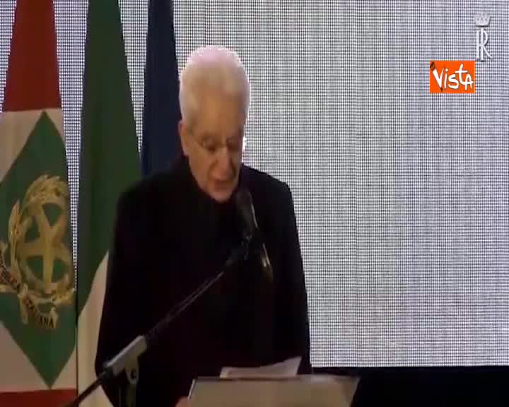 Ponte Morandi, Mattarella: “Crollo inaccettabile, ricostruzione sia priorità nazionale”