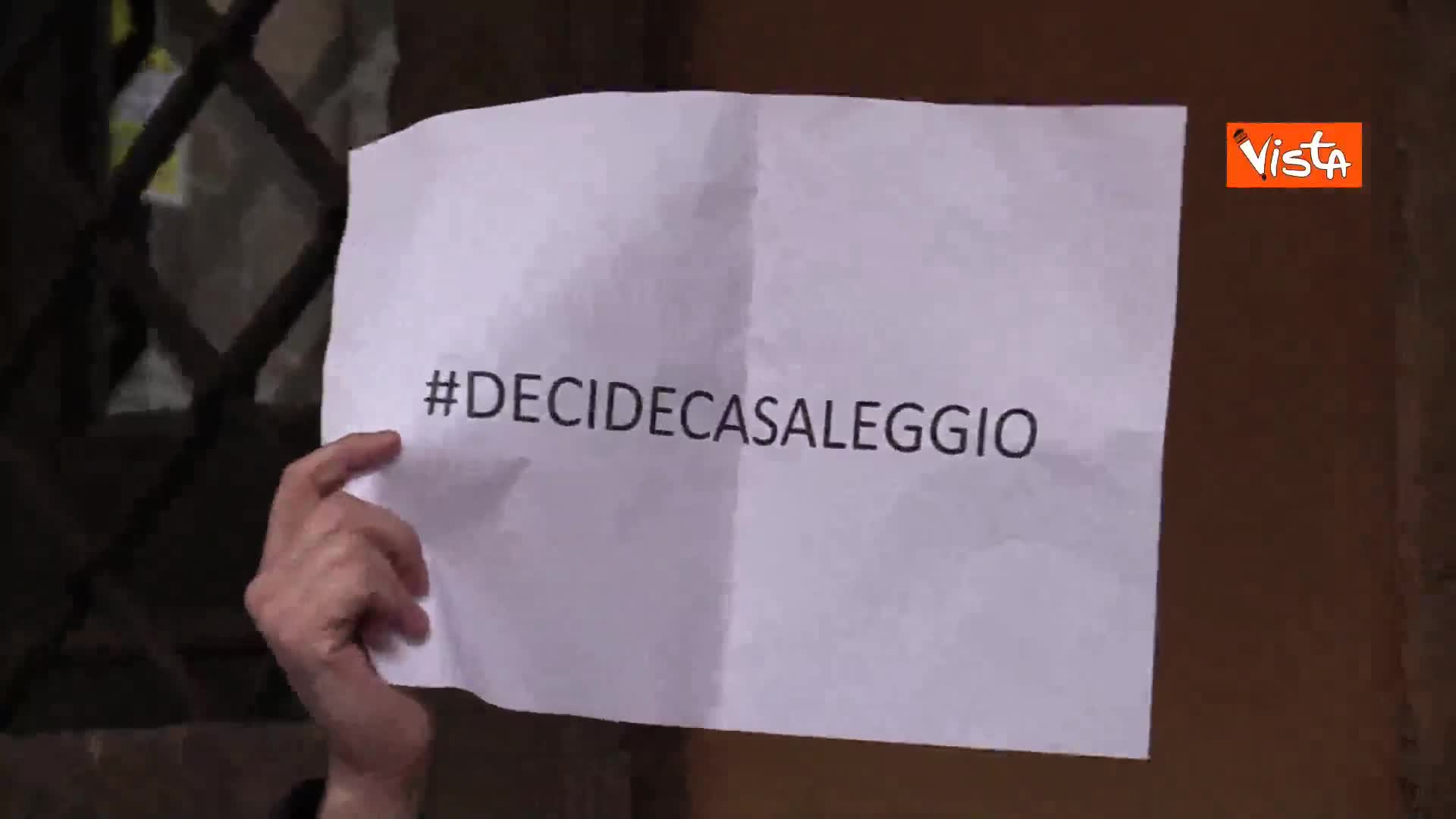 Diciotti, i senatori Pd protestano davanti la Giunta dopo il voto