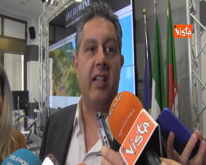 Forza Italia, Toti: “Serve confronto aperto, che siano ‘primarie’ o ‘giochi senza frontiere’…”