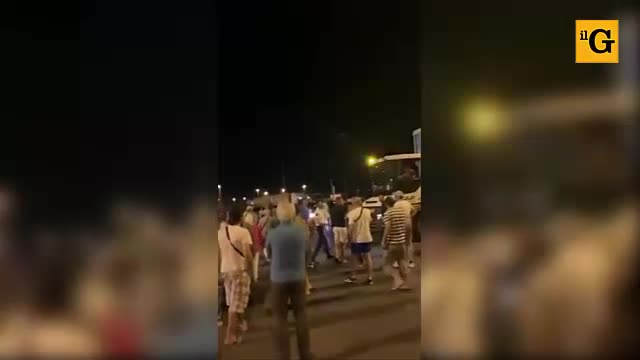 Civitavecchia, tensione all'imbarco dei traghetti per Tunisi