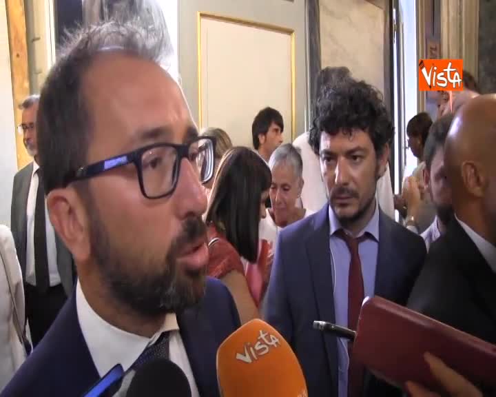 Governo, Bonafede: “Bene confronto ma non degeneri in litigio”