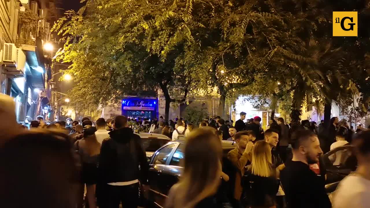 Le notti brave nelle discoteche del centro di Napoli